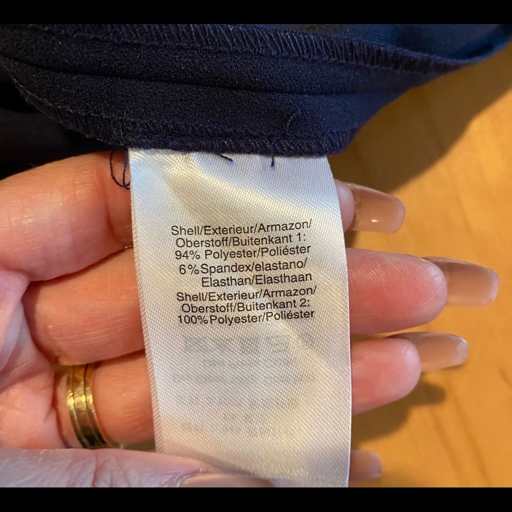 DKNY Women's Pleated Bell-Sleeve Sheath Dress. - Picture 6 of 12